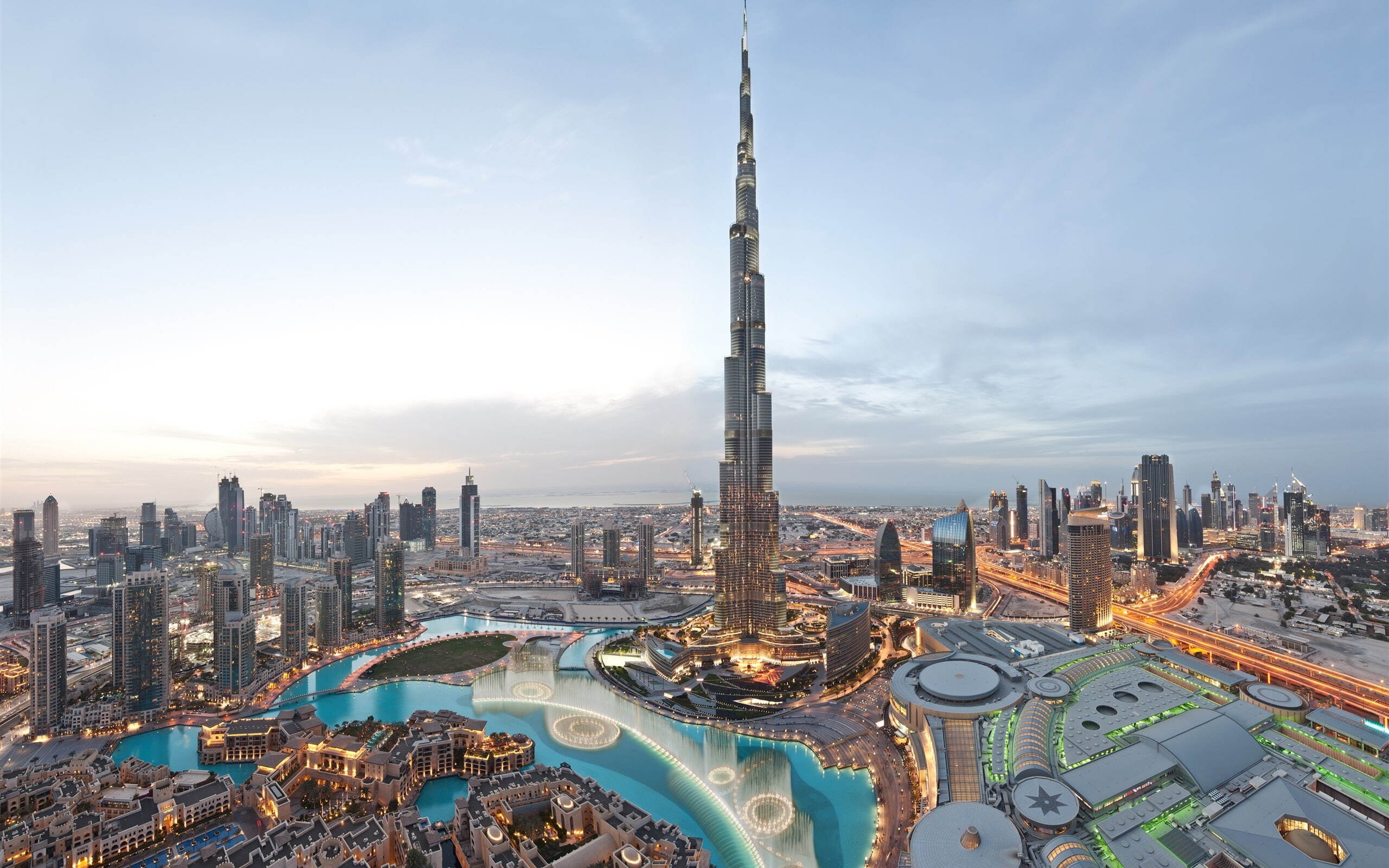 Comparing Living Costs: Dubai vs UK